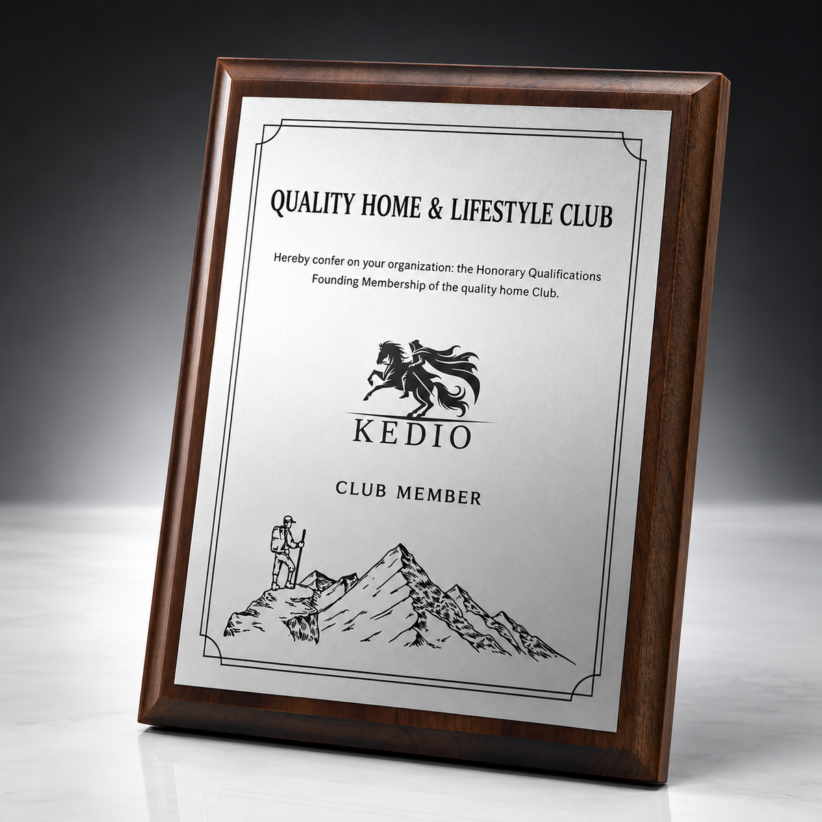 CT-1073 Walnut Plaque, silver plate, portrait