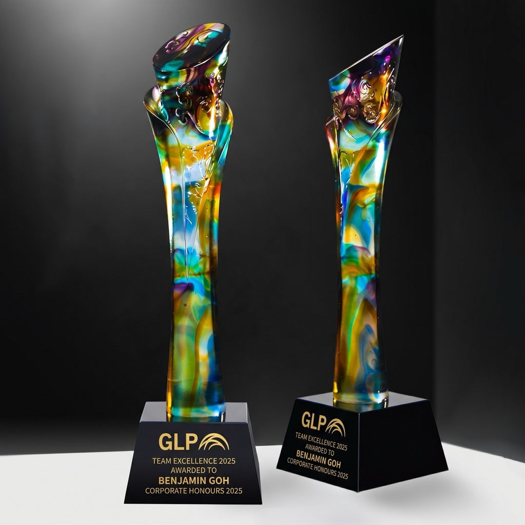 JB-1076 云端奖杯 / Cloud-Top Trophy — engraving mockup